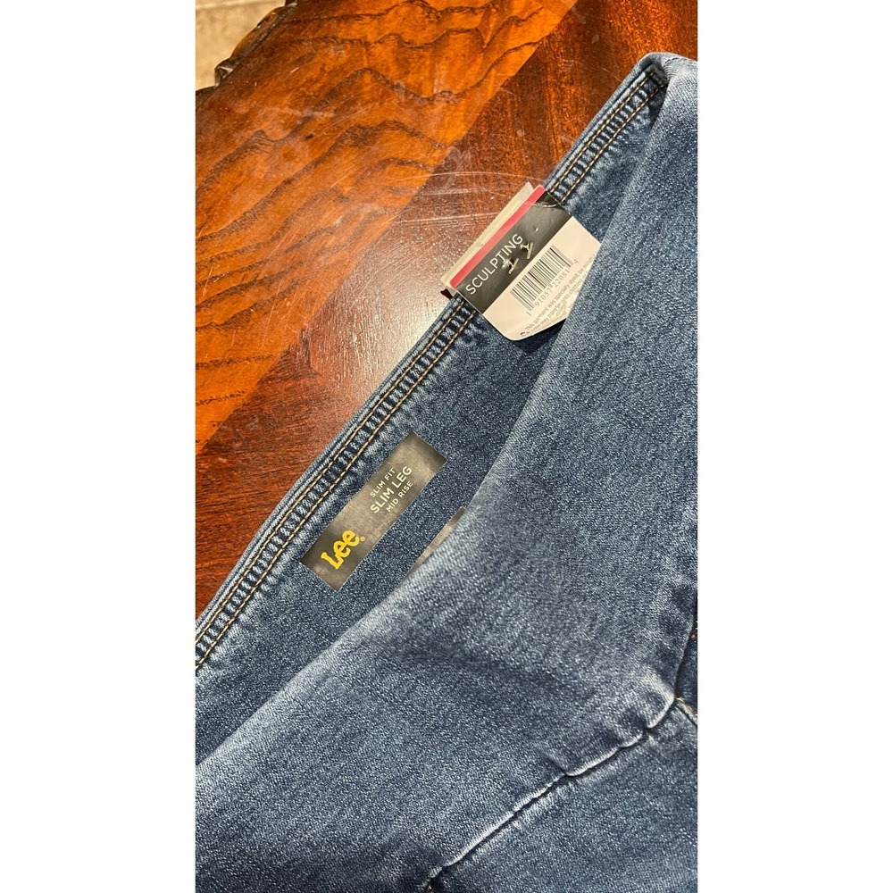 Lee Sculpting Slim Leg Jeans Women Size 12 Short Mid Rise Stretch Denim NWT - Picture 5 of 12